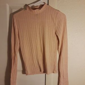 Light pink modern turtle neck
